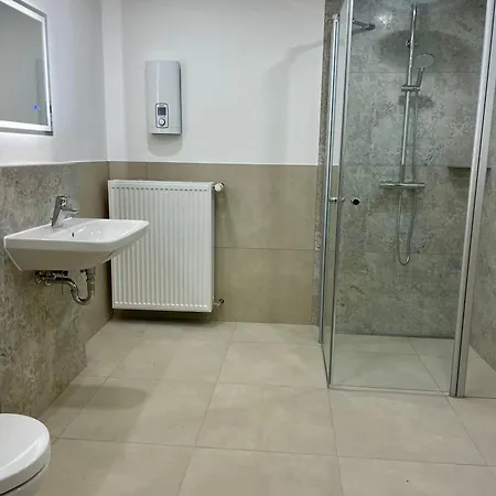 Eifelgruss, In Schoener Waldrandlage Und Tollem Naturgarten *