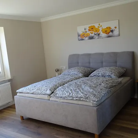 Stylisches Eifelgruss Mit Lage, Direkt Am Wald Und Einzigartigem Naturgarten Holiday home Oberbettingen