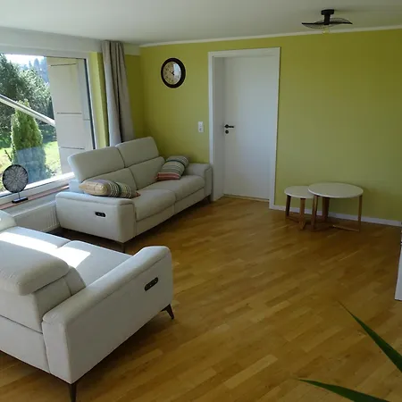 Stylisches Eifelgruss Mit Lage, Direkt Am Wald Und Einzigartigem Naturgarten Дом отдыха *