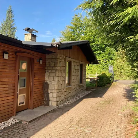 Eifelgruss, In Schoener Waldrandlage Und Tollem Naturgarten Hébergement de vacances *