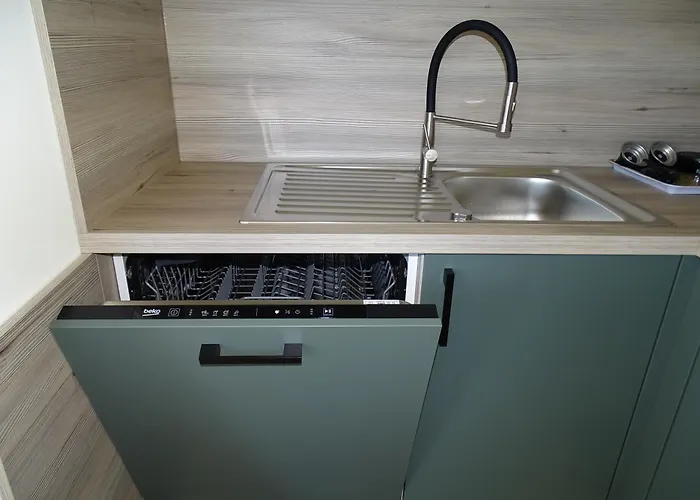 Eifelgruss, In Schoener Waldrandlage Und Tollem Naturgarten *