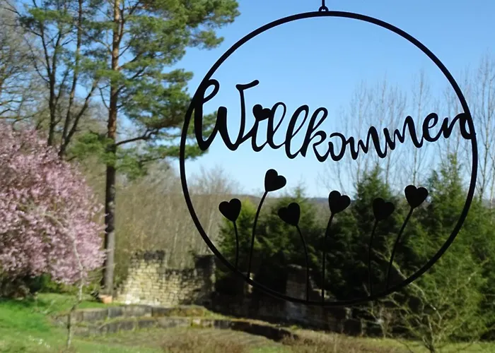 Eifelgruss, In Schoener Waldrandlage Und Tollem Naturgarten Hébergement de vacances Oberbettingen
