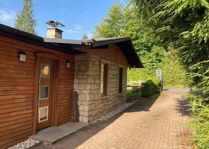 Eifelgruss, In Schoener Waldrandlage Und Tollem Naturgarten Hébergement de vacances *