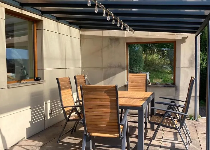 Eifelgruss, In Schoener Waldrandlage Und Tollem Naturgarten * Oberbettingen